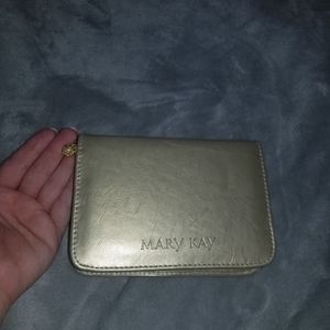 Mary Kay on the go kit